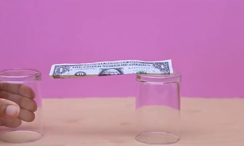 Nhung tro ao thuat don gian co the tu hoc trong 5 phut hinh anh