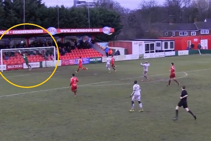 Phat bong tu san nha, thu mon ghi ban thang khong tuong hinh anh