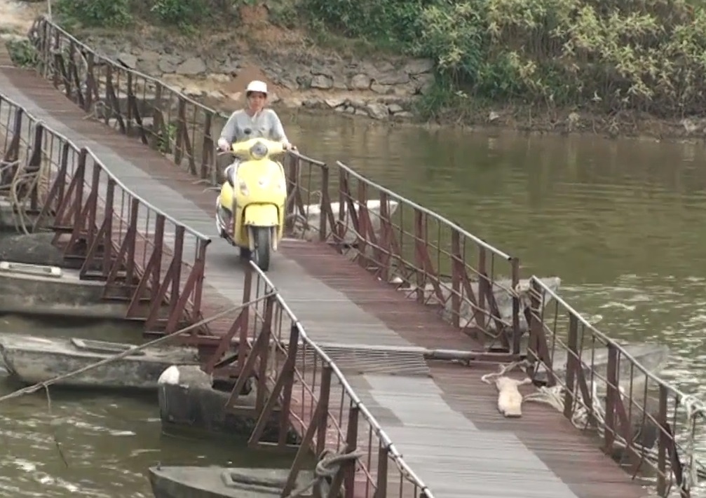 'BOT lang' duoc cap phep thu phi suot 10 nam qua tai Ha Noi hinh anh