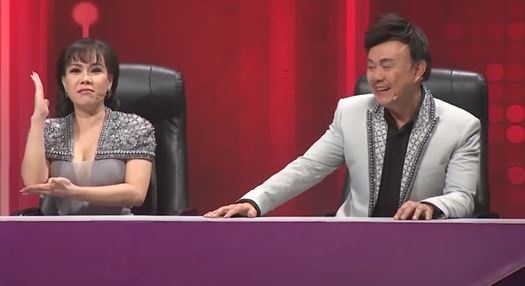 Viet Huong, Cat Tuong lien tuc khen Hoang Son dep trai tai Ca si bi an hinh anh