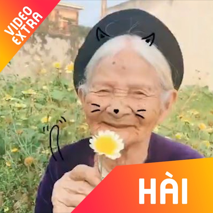 Cu ba huong ung trao luu dat tay len cam hinh anh