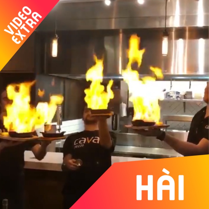 Tham hoa khi trinh dien nghe thuat am thuc tu lua hinh anh