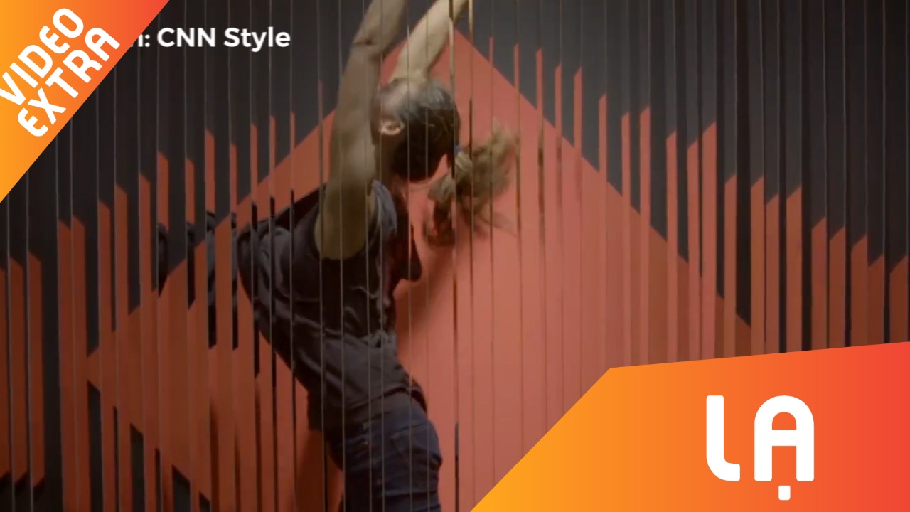 Vu cong mang ve dep Hong Kong vao nhung dieu mua hinh anh