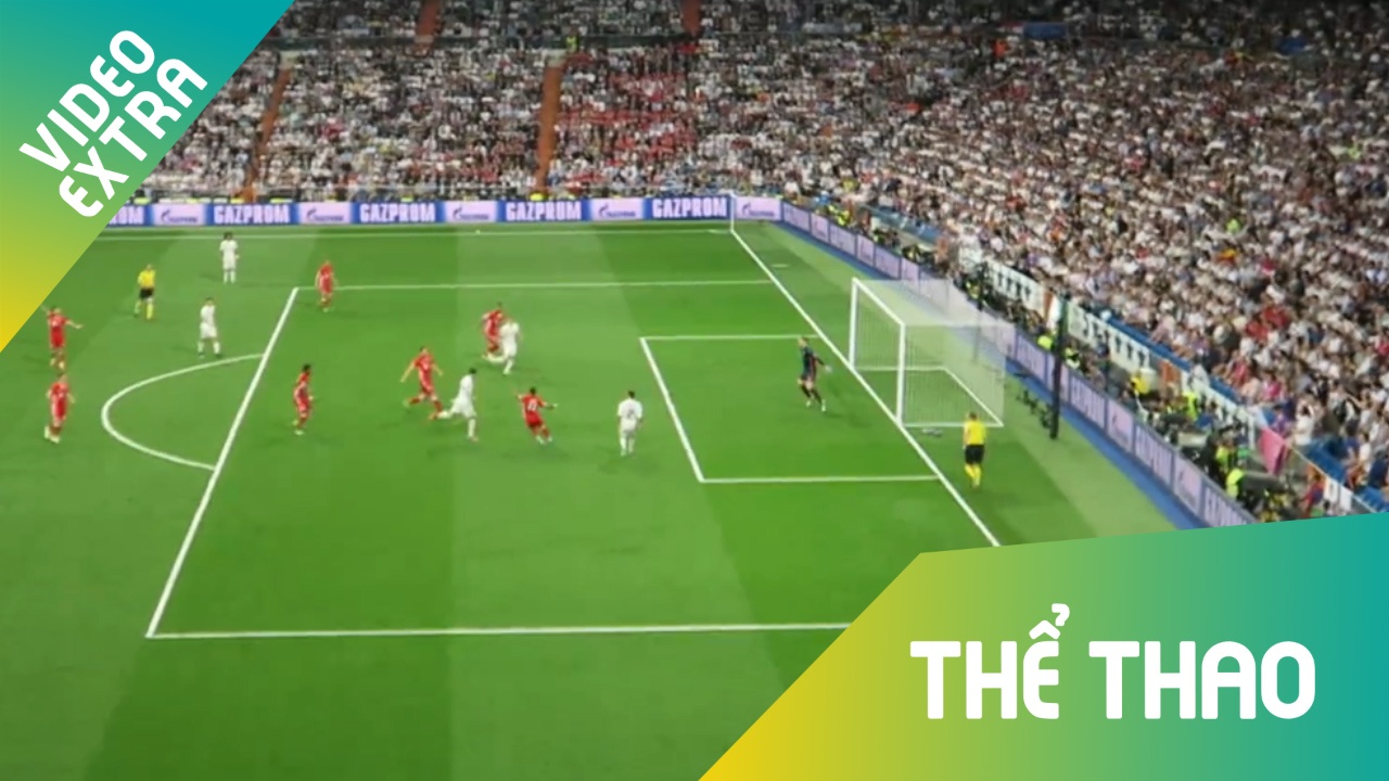 Hat-trick cua Ronaldo 'nhan chim' Bayern nhin tu ghe khan gia hinh anh