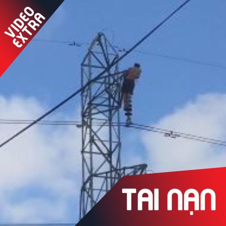 Nguoi dan hieu ky thanh nien treo len cot dien cao the hinh anh