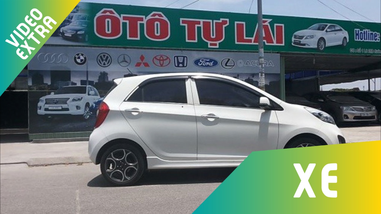 Gia thue xe tu lai tang gap doi dip nghi le hinh anh