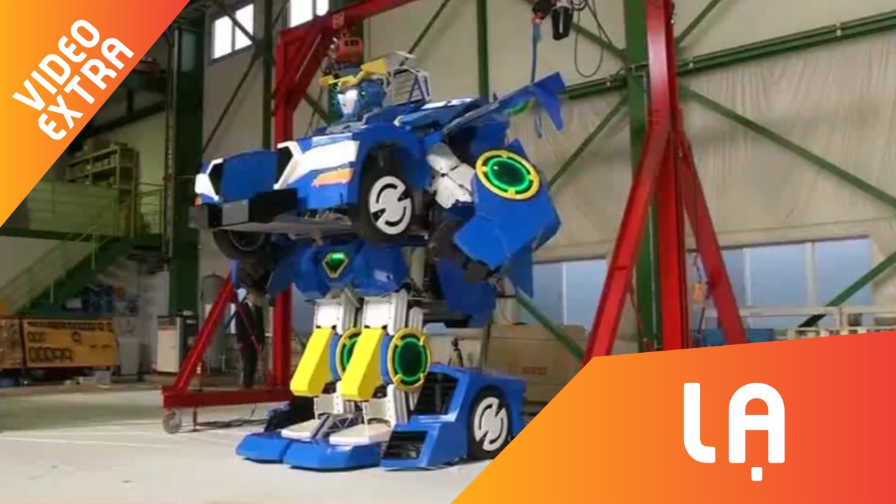 Robot bien thanh oto chi trong 1 phut, het phim Transformer hinh anh