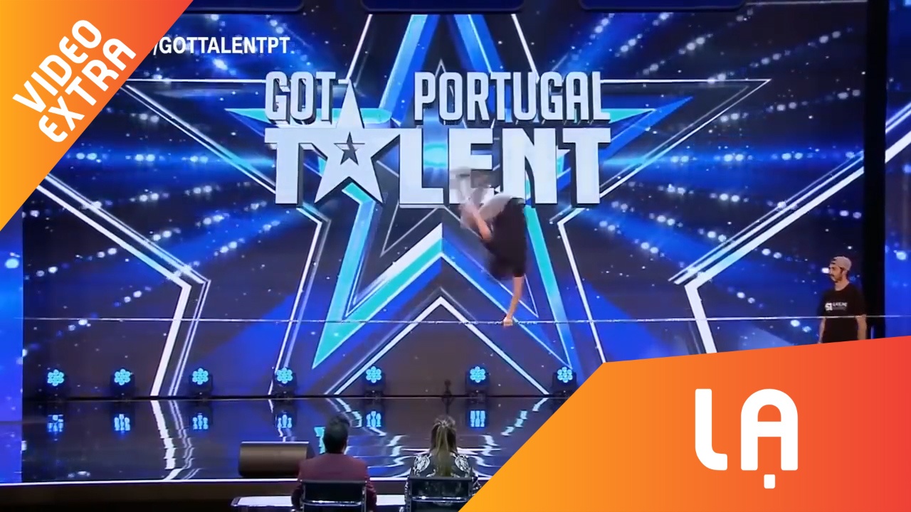 Hai chang trai nhao lon ngoan muc tren day tai Portugal Got Talent hinh anh