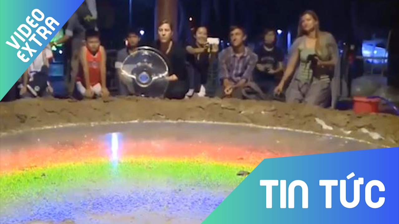 Festival 2018: Doc dao nghe thuat trinh dien 'Mieng nui lua' hinh anh