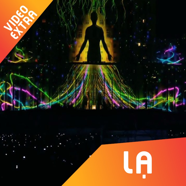 Chiem nguong man trinh dien anh sang tuyet dieu o Romania hinh anh