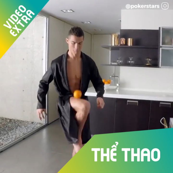 Khi khong phai thi dau, C.Ronaldo se lam gi luc o nha? hinh anh