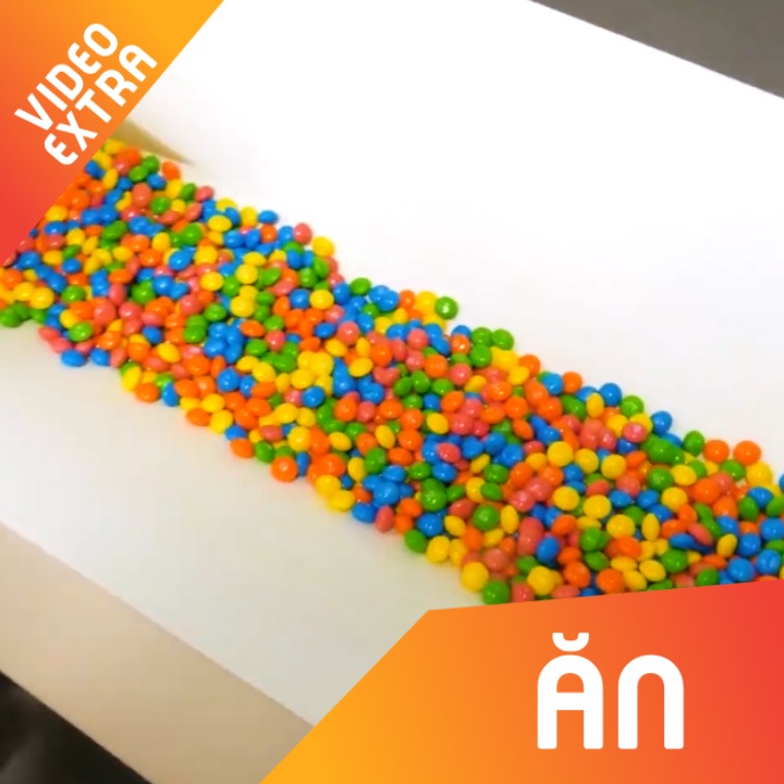 Tan mat ngam quy trinh san xuat dep nhu 'cau vong' cua keo Skittles hinh anh