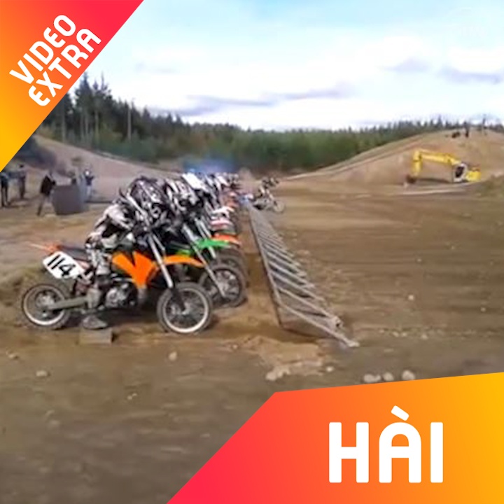 Nhung cu nga 'troi giang' khi di motorbike hinh anh