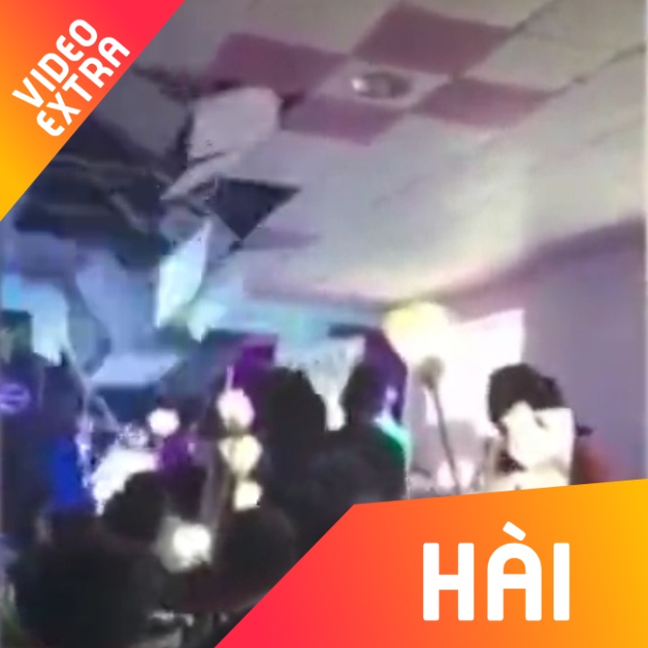 Co dau Trung Quoc tung hoa cuoi lam sap tran nha hinh anh