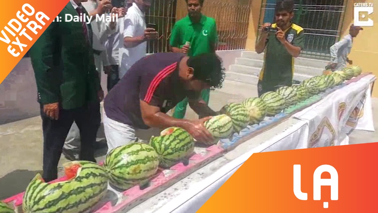 Nguoi dan ong dap dua bang dau nhanh nhat the gioi hinh anh