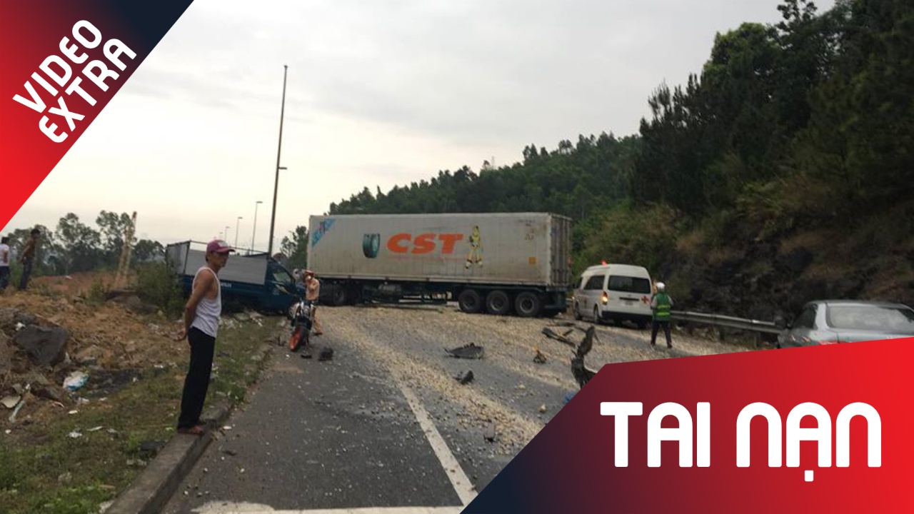 Hai xe dam nhau gay tac nghen giao thong o deo Hai Van hinh anh