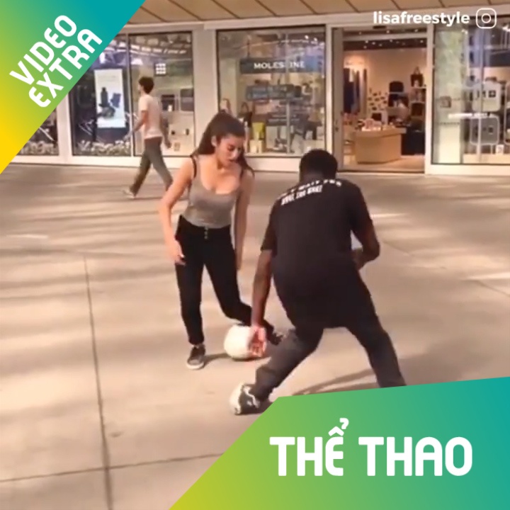 Khi cac hot girl bieu dien ky thuat nhu Ronaldo hinh anh