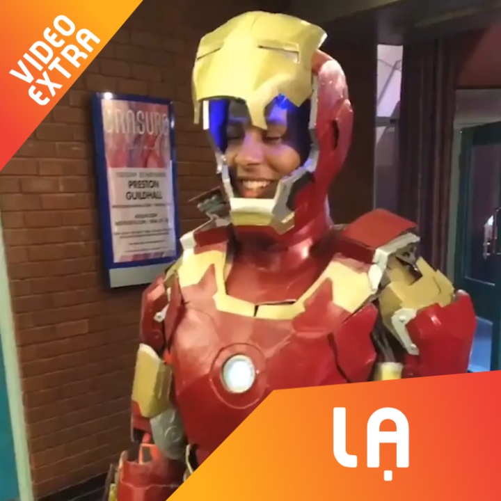 Chang trai tu thiet ke trang phuc cua cac sieu anh hung Avengers hinh anh