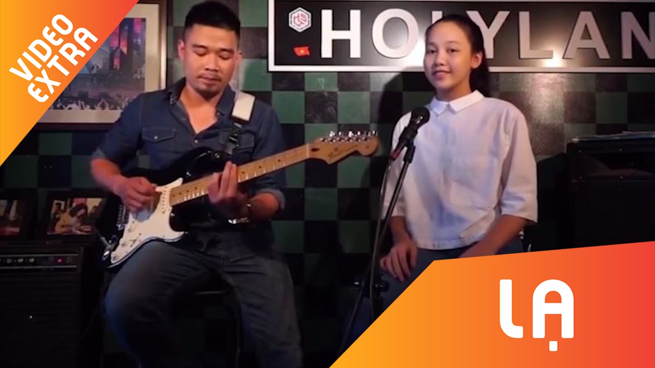 Co gai hat cover 'Bua yeu' voi giong hat y het Bich Phuong hinh anh