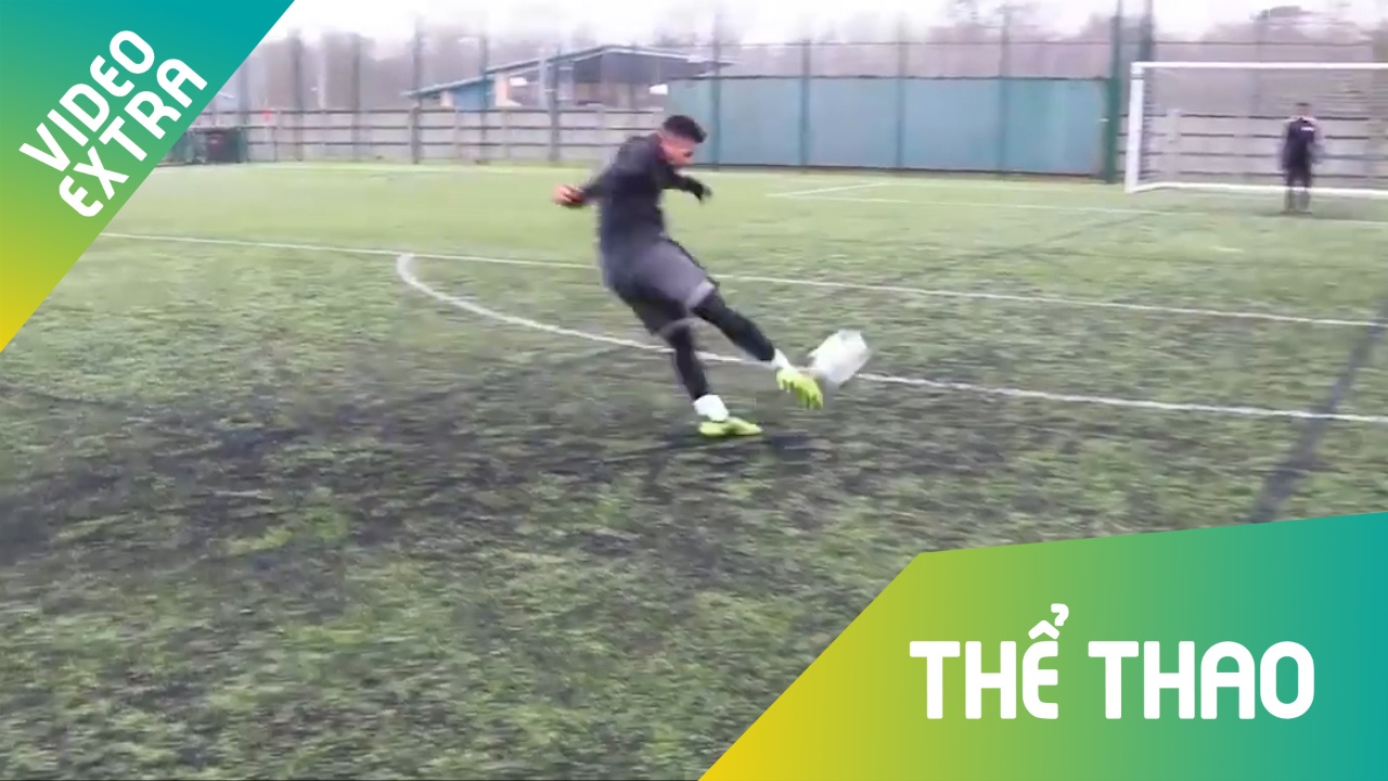 Nhung pha volley dep mat cua sieu sao duong pho hinh anh