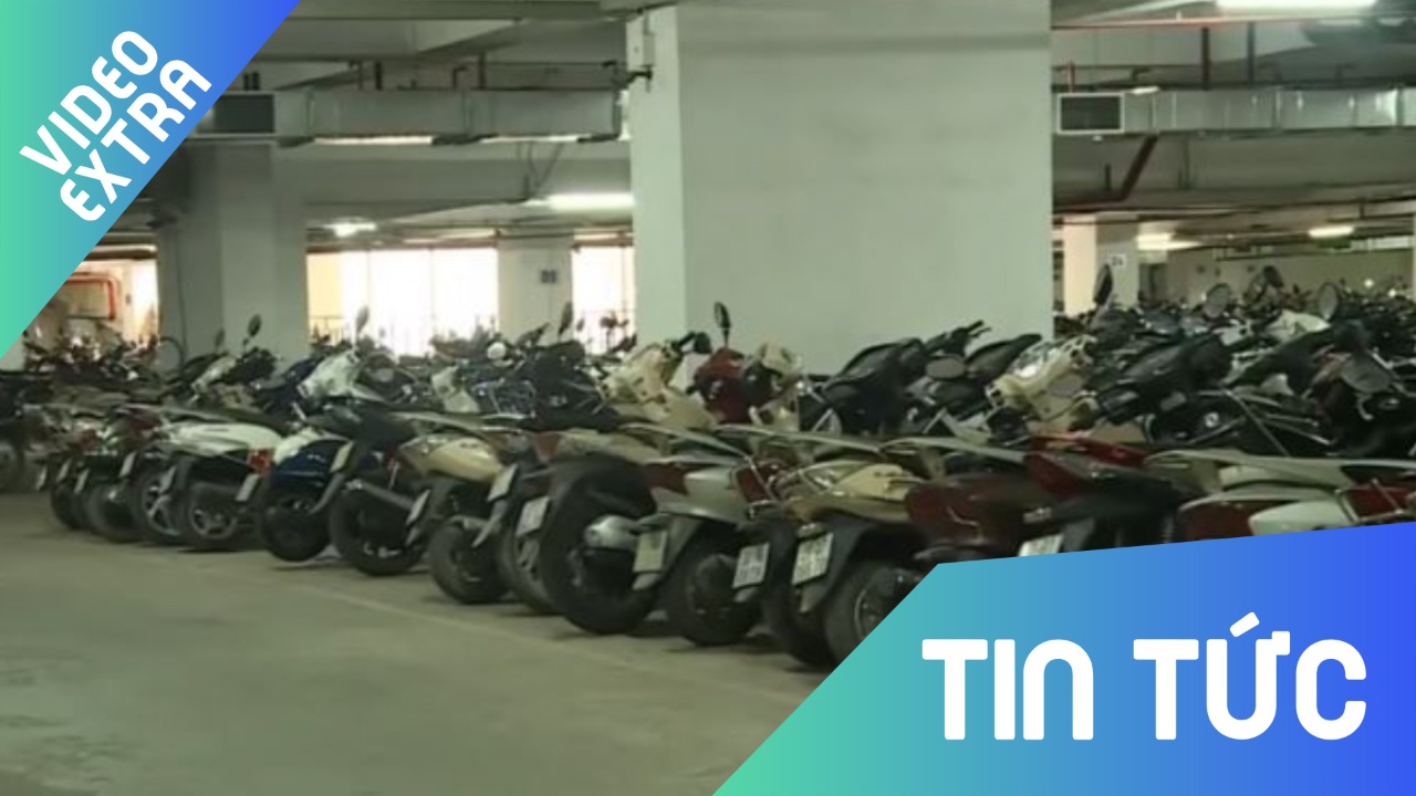 Vo tran bai giu xe Kim Van Kim Lu va HH Linh Dam hinh anh