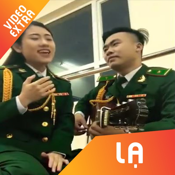 Quan nhan hat cover 'Mong uoc ki niem xua' day cam dong hinh anh