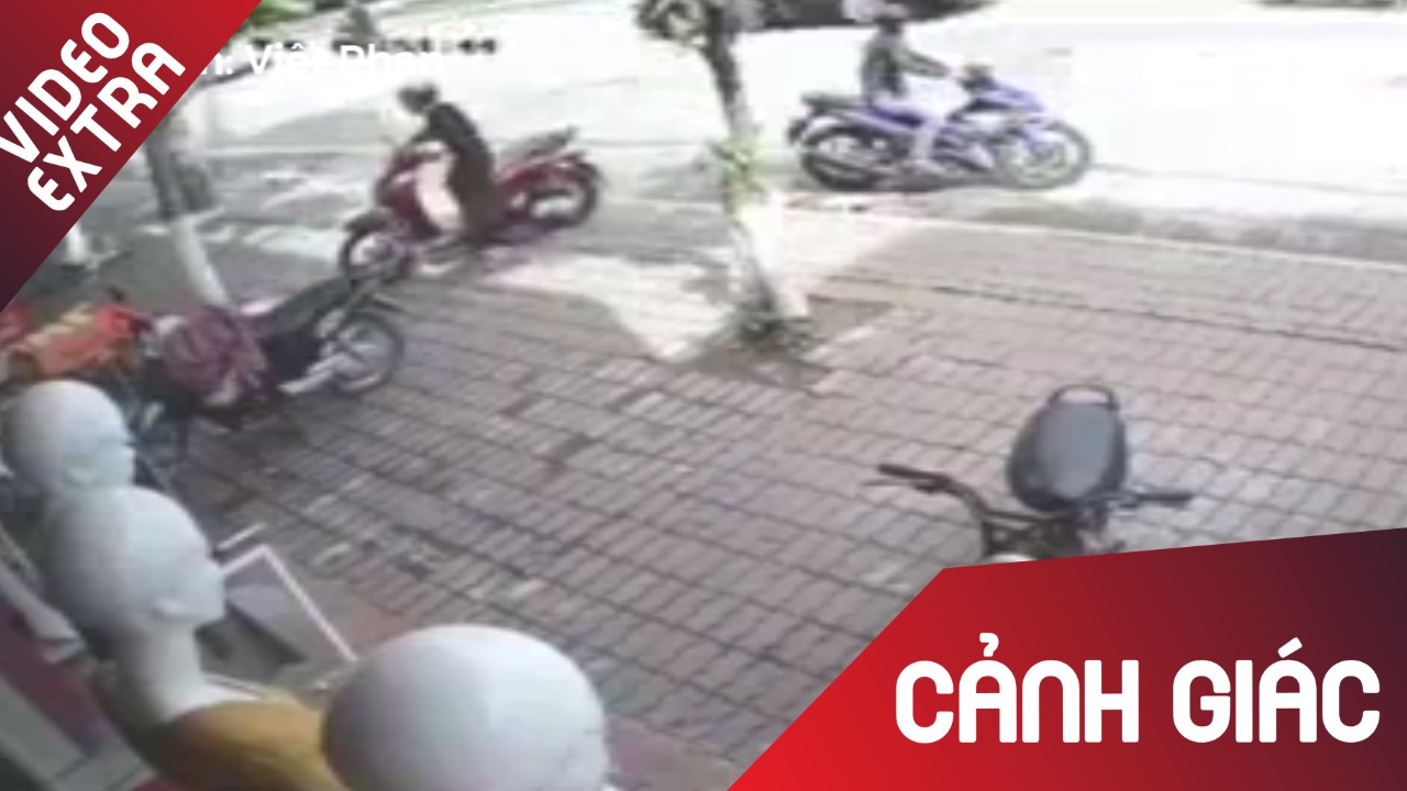 Thanh nien trom xe may SH chi trong chua day 1 phut hinh anh