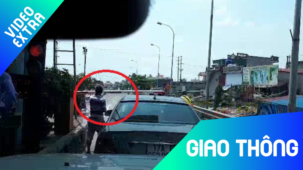Tai xe khong mua ve, tu day barie de qua tram thu phi o Thai Binh hinh anh
