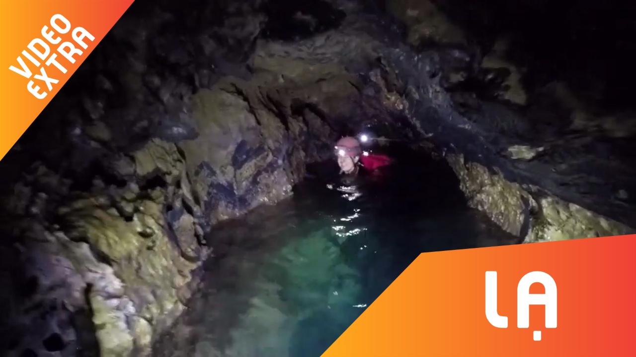 Bi an kho tin ben trong hang dong sau va rong nhat the gioi hinh anh