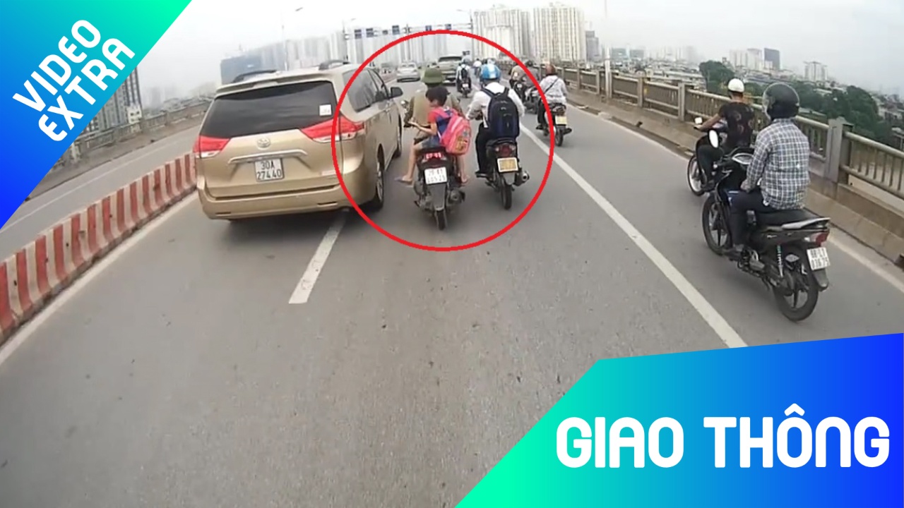 Nguoi dan ong cho tre nho khong non bao hiem, lang lach tren cau hinh anh