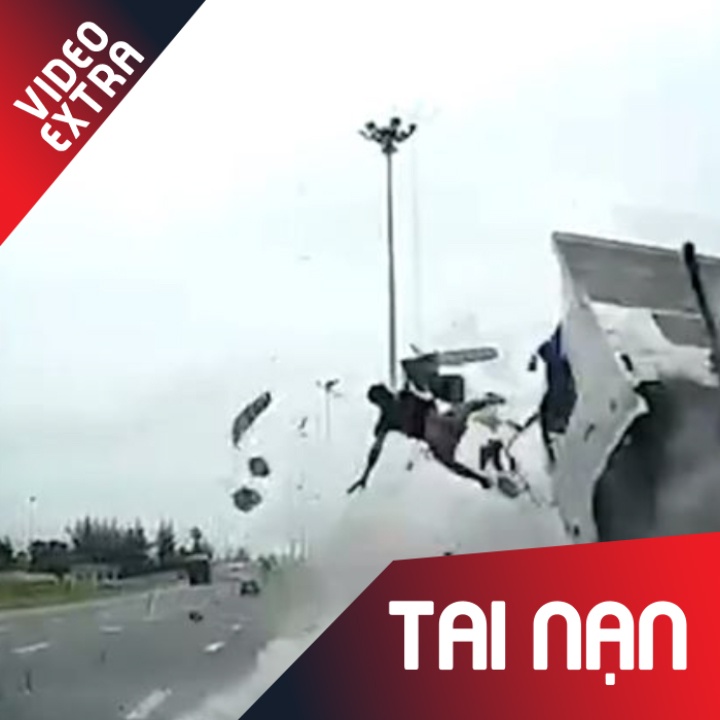 Tai xe bay khoi cabin xe tai trong tai nan tham khoc o Thai Lan hinh anh