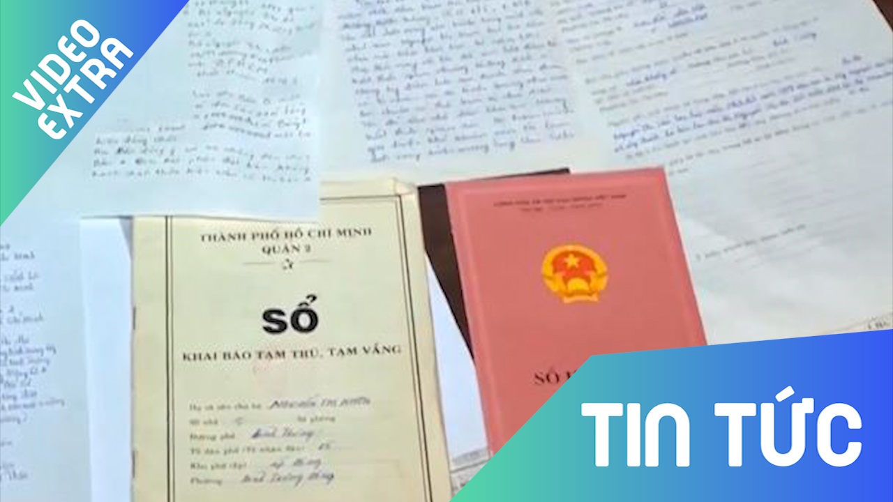 Nhieu nguoi dan loay hoay chay ho khau de xin hoc cho con hinh anh