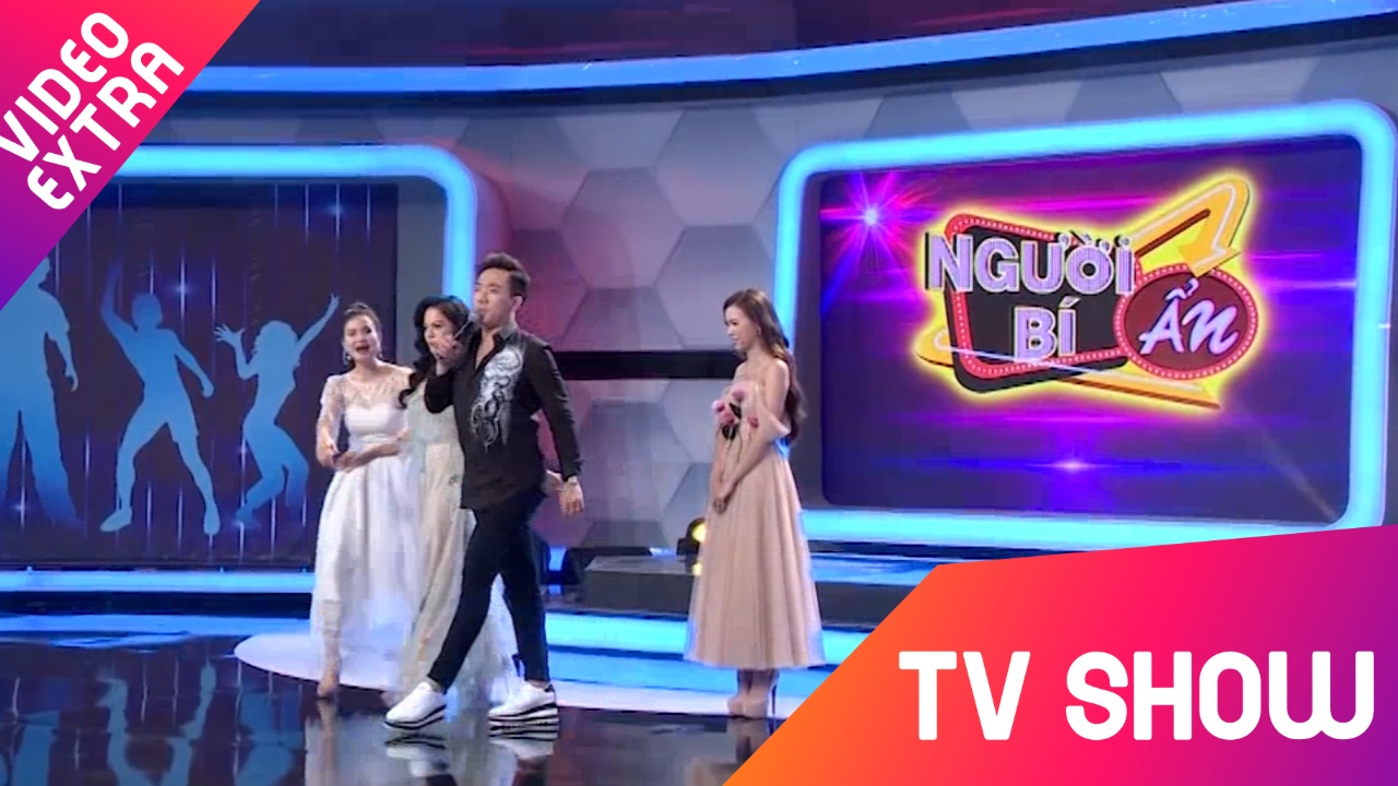 Tran Thanh huong dan Nhat Kim Anh catwalk sao cho giong nguoi mau hinh anh