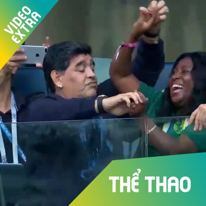 Maradona nhay mua tren khan dai khi Agrentina thang cuoc hinh anh