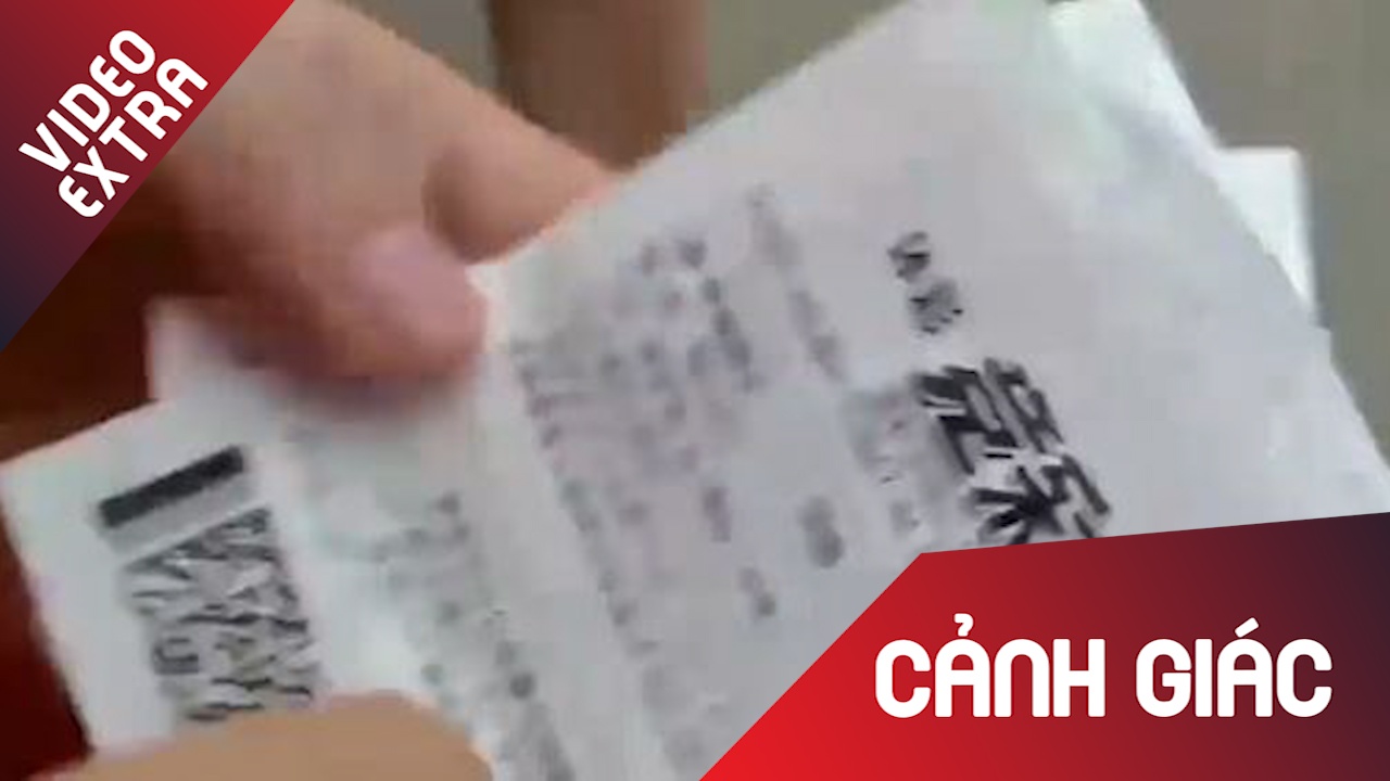 Khoe anh ve so trung giai len mang, bi ban nang tay tren cay dang hinh anh