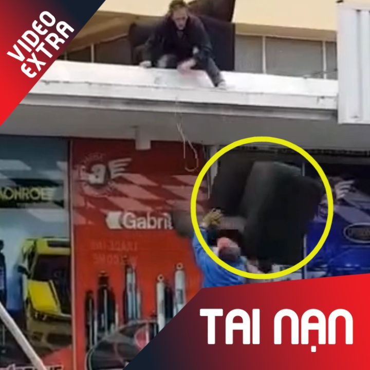 Don nha kieu tiet kiem, nguoi dan ong bi ghe sofa roi trung dau hinh anh