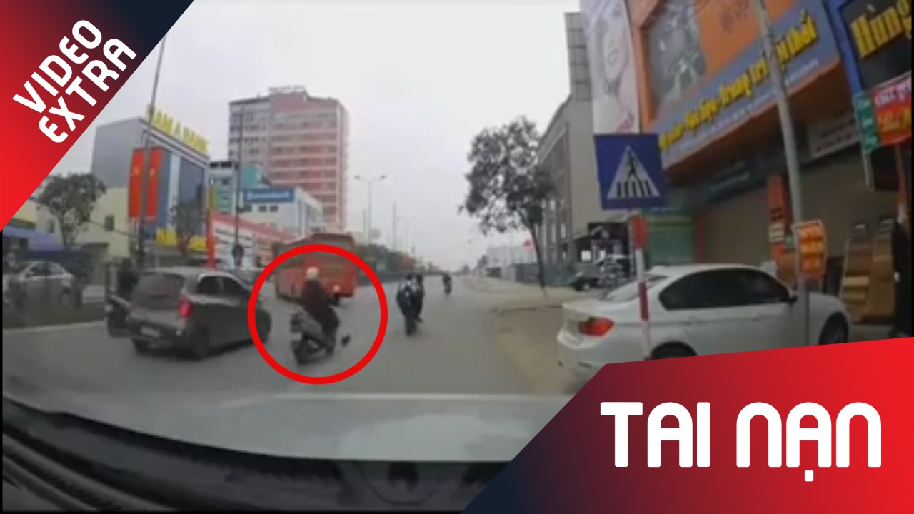 Nguoi phu nu nga 'sap mat' vi tong phai mu bao hiem hinh anh