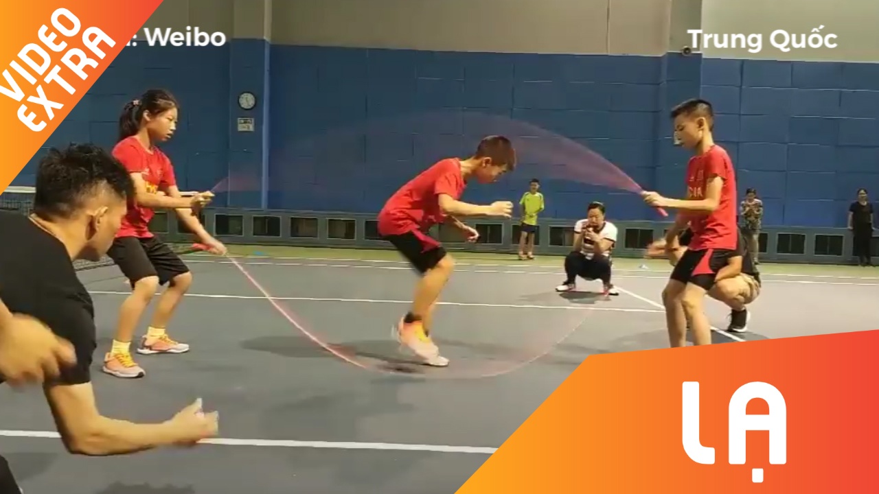 Man ket hop nhay day 'nhanh hon may' cua hoc sinh Trung Quoc hinh anh