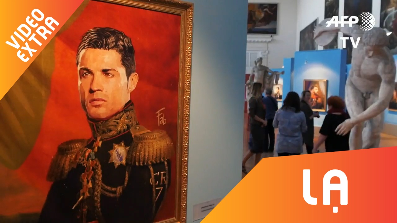 Chan dung 'tuong quan' Ronaldo tai mot bao tang tai Nga hinh anh