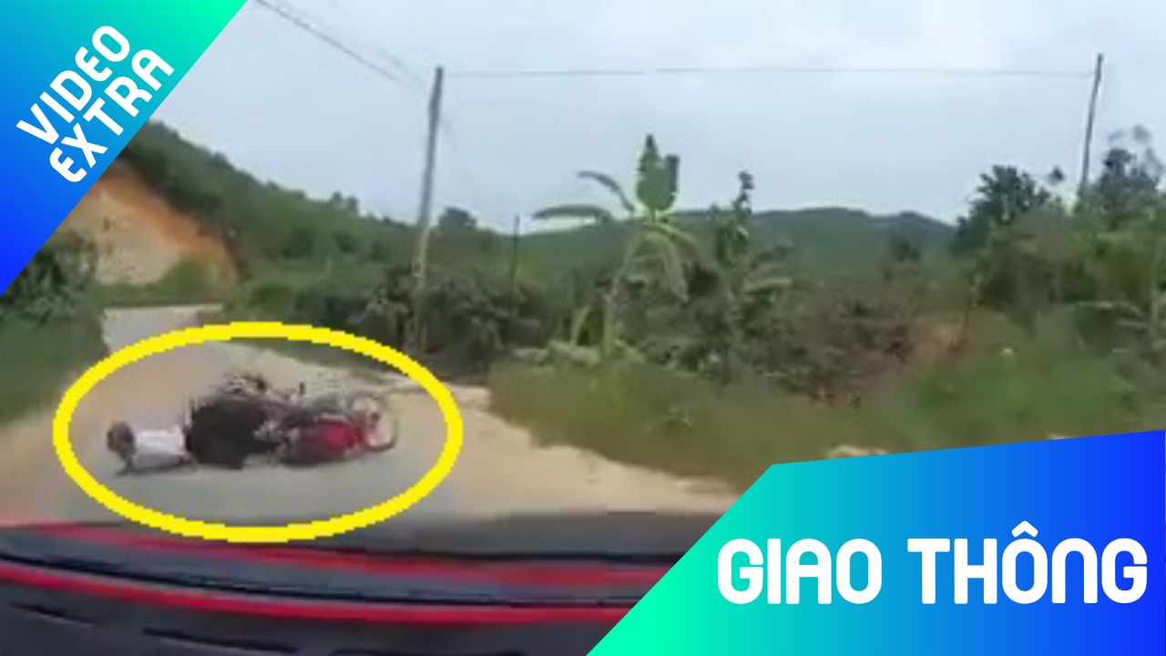 Thang gap khi thay oto, xe may nga vang ra duong hinh anh