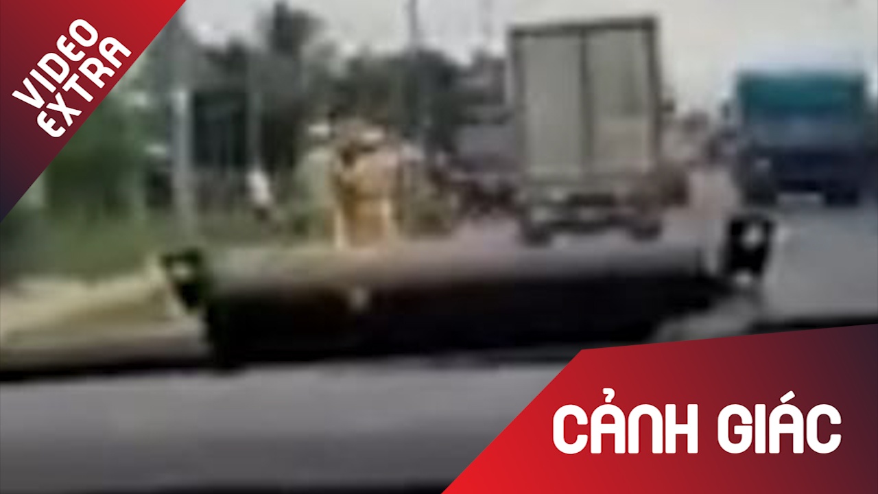 CSGT Binh Thuan truy duoi 100 km bat ke trom xe dong lanh hinh anh