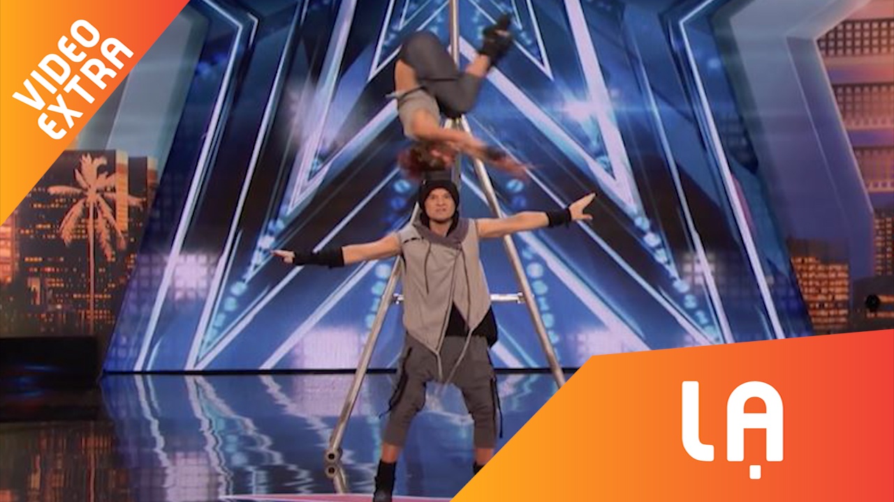 Tiet muc xiec xoay vong tren khong lam ban giam khao nin tho hinh anh