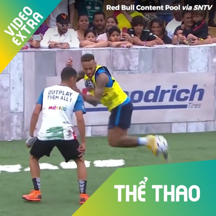 Neymar tung '36 chieu' ky thuat tai giai bong da phui hinh anh