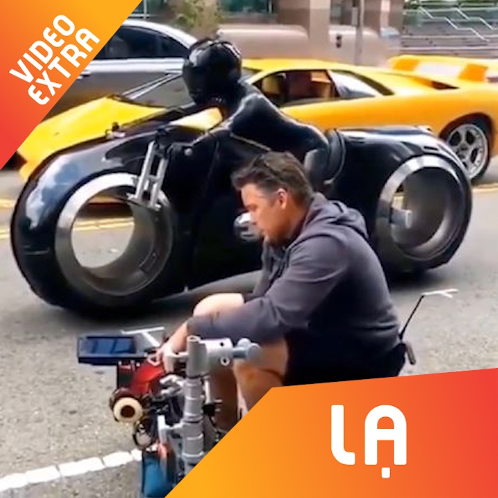 Chiec moto ky la khong can phuoc hay cam van chay duoc hinh anh