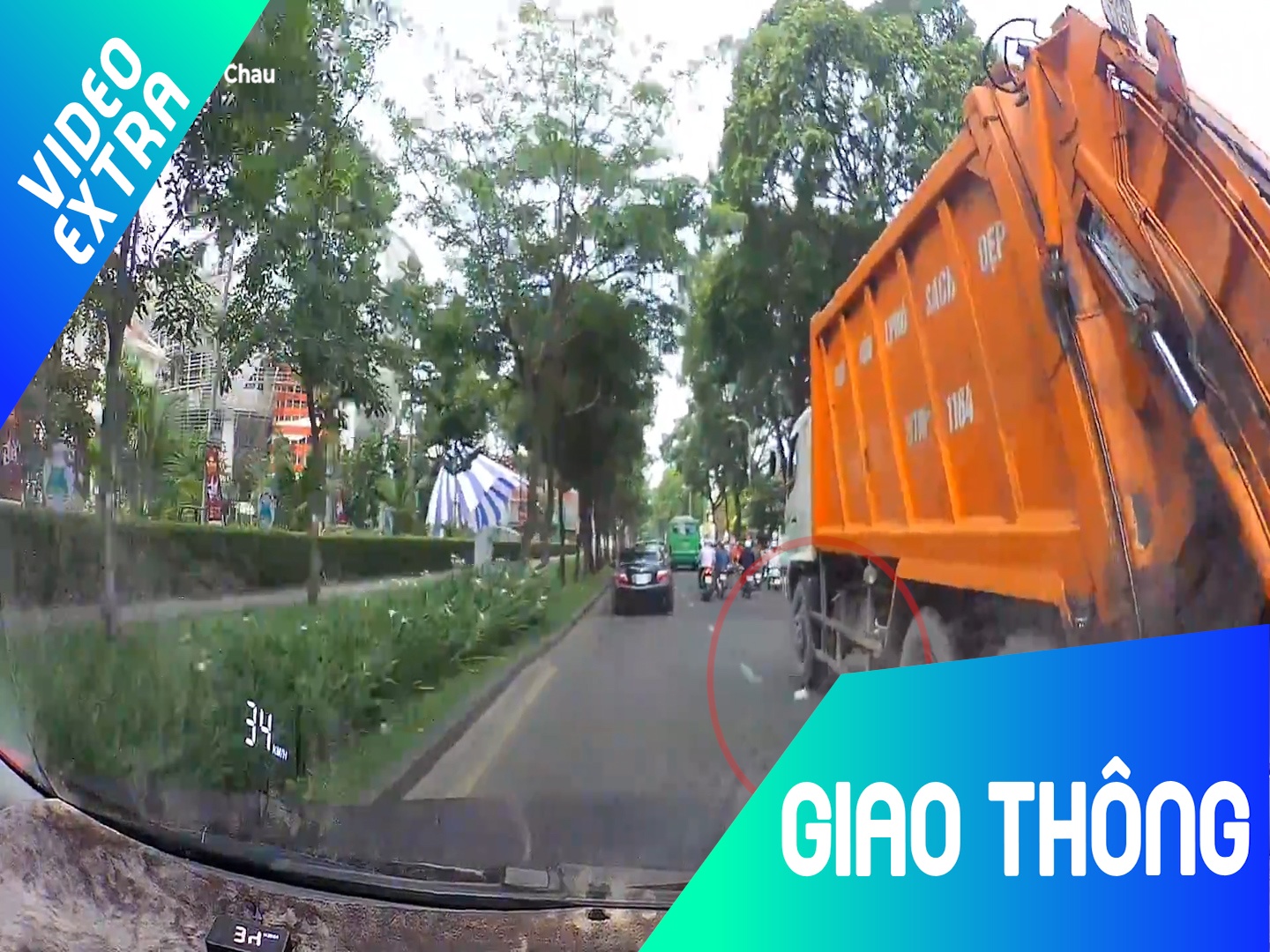 Tai xe xe rac lai xa rac tren duong hinh anh