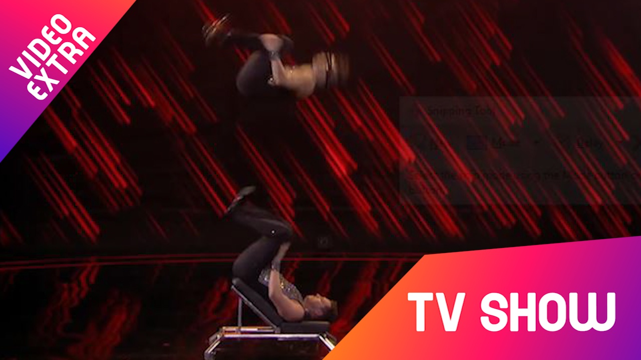 Hai anh em bit mat xoay vong tung hung tai America's Got Talent hinh anh