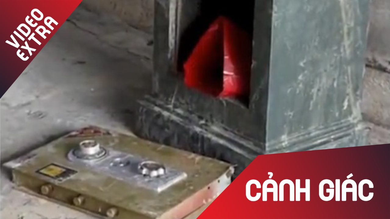 Truy tim ten trom duc ket sat giua nghia trang lay 25 luong vang hinh anh