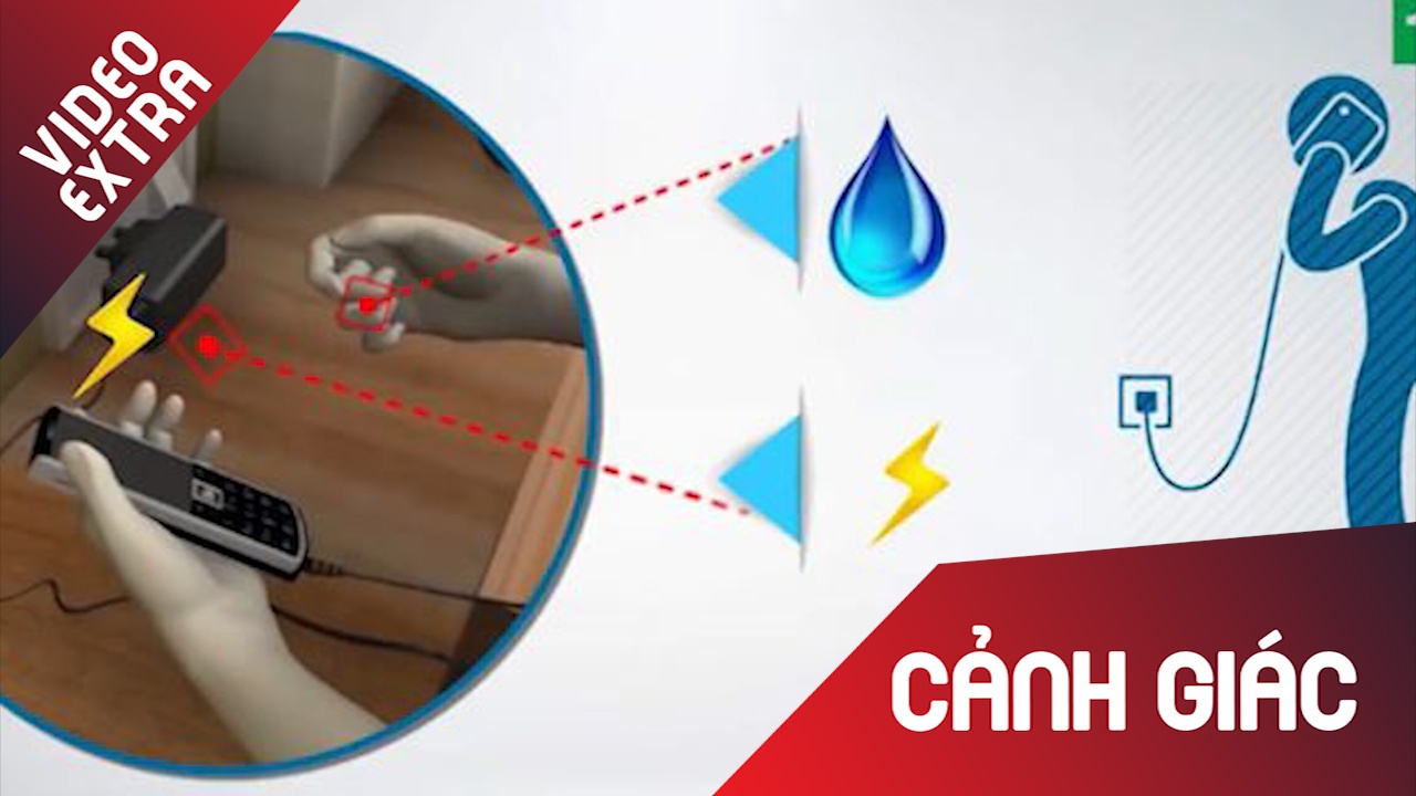 Cam sac dien thoai khi tay uot, co gai tre bi dien giat chet hinh anh