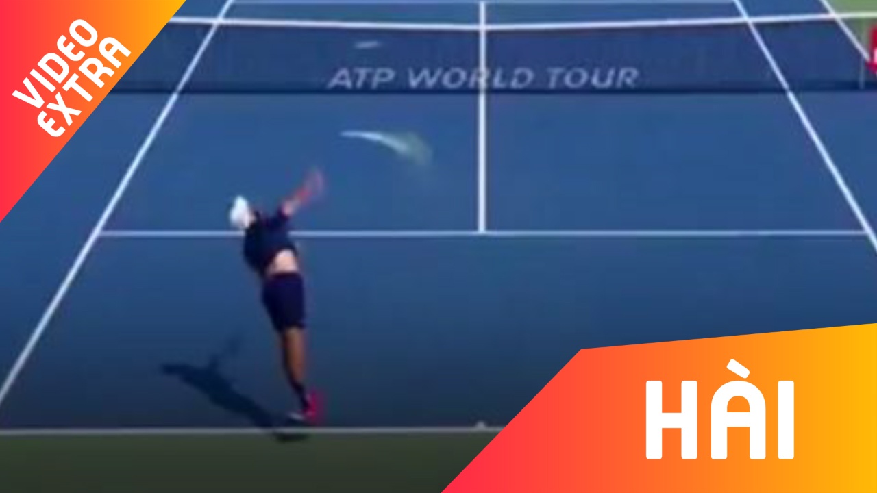 Tay vot gay cuoi vi phat bong bay ca vot hinh anh