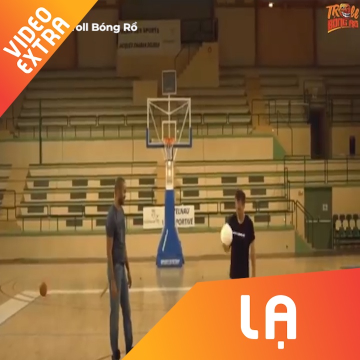 Cau thu bong da so tai cung sieu sao bong ro hinh anh